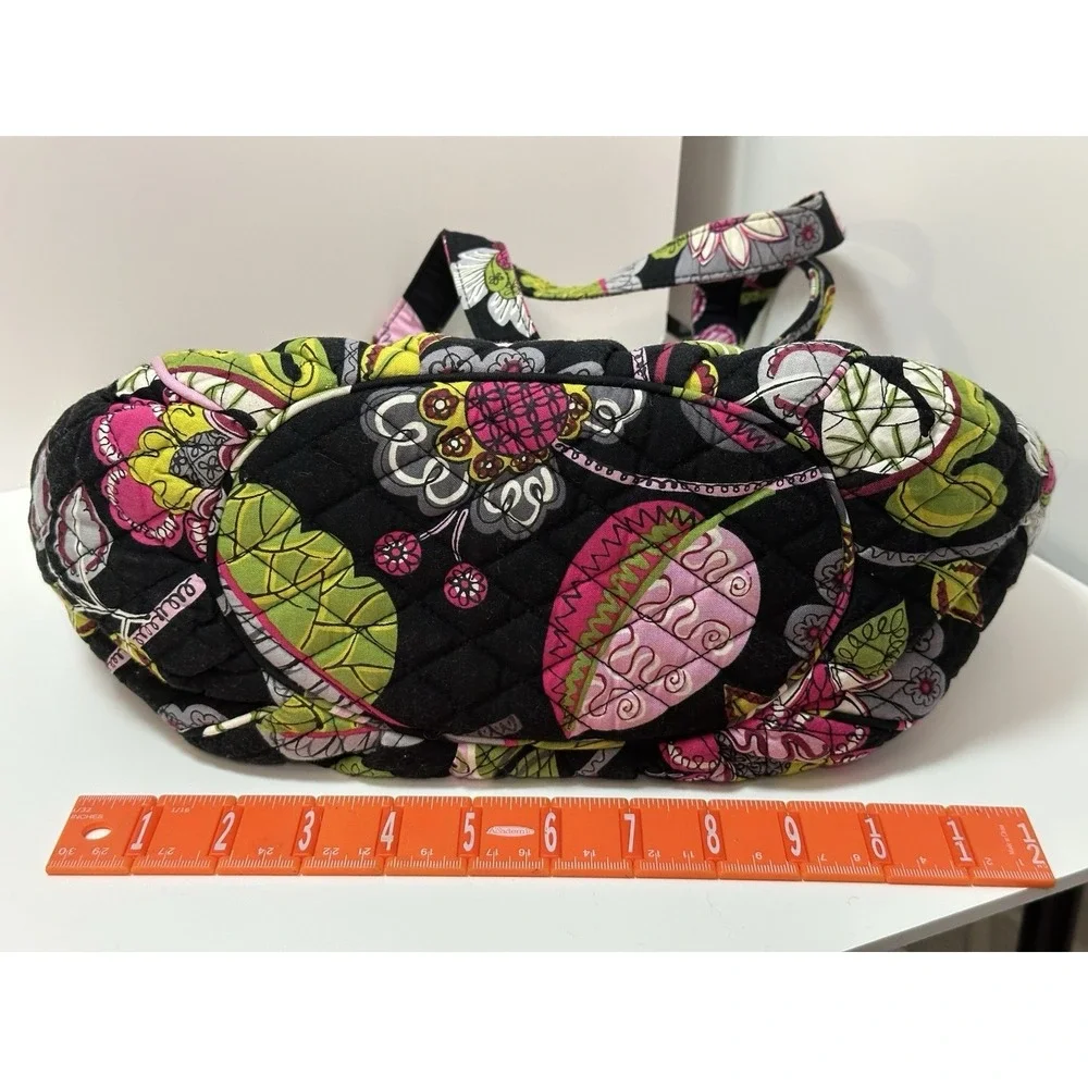 Vera Bradley, Moon Blooms (Retired Pattern From 2014) Shoulder‎ Bag, Multicolor